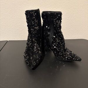 MADDEN GIRL Womens Black Sequined Cody Pointed Toe Block Heel Booties 6M